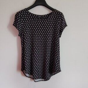 Ladies SZ S Alfani Black/White Circle Pattern Short-Sleeve Knit Top